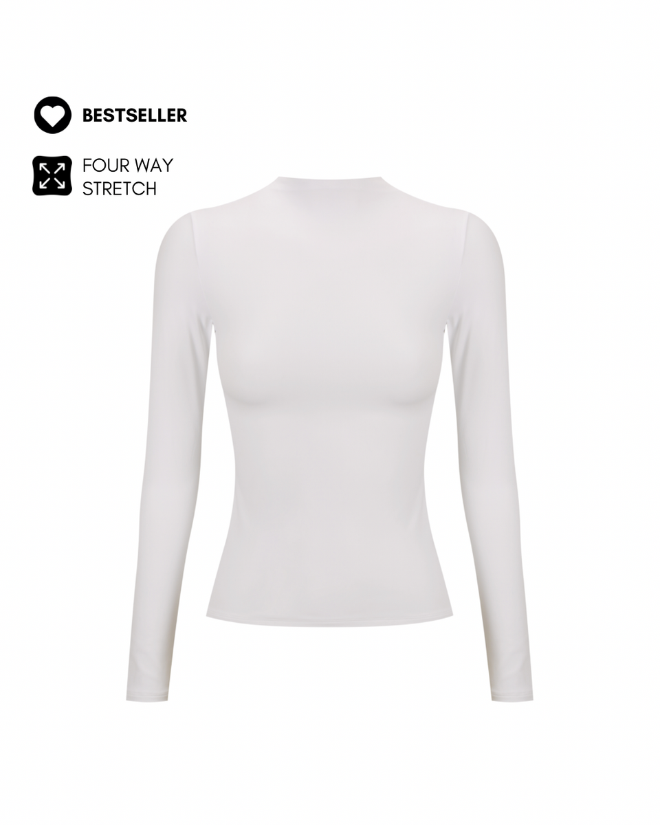 OVERLAP LOGO LS MOCK NECK TEE ホワイト OVERLAP LOGO LS MOCK NECK